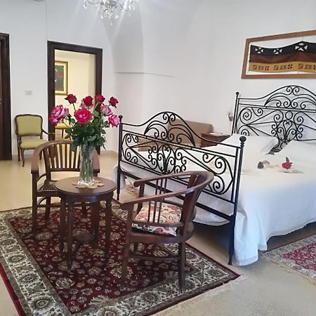 Agriturismo Torrevecchia San Pancrazio Salentino Eksteriør billede